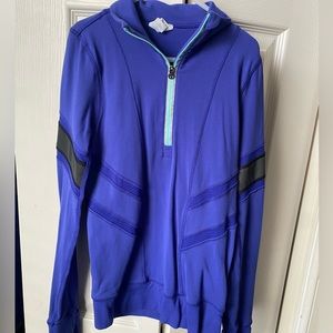 Girls ivivva long sleeve pullover